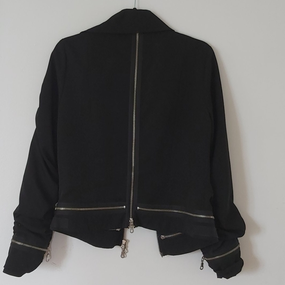 Jacket - Picture 4 of 4